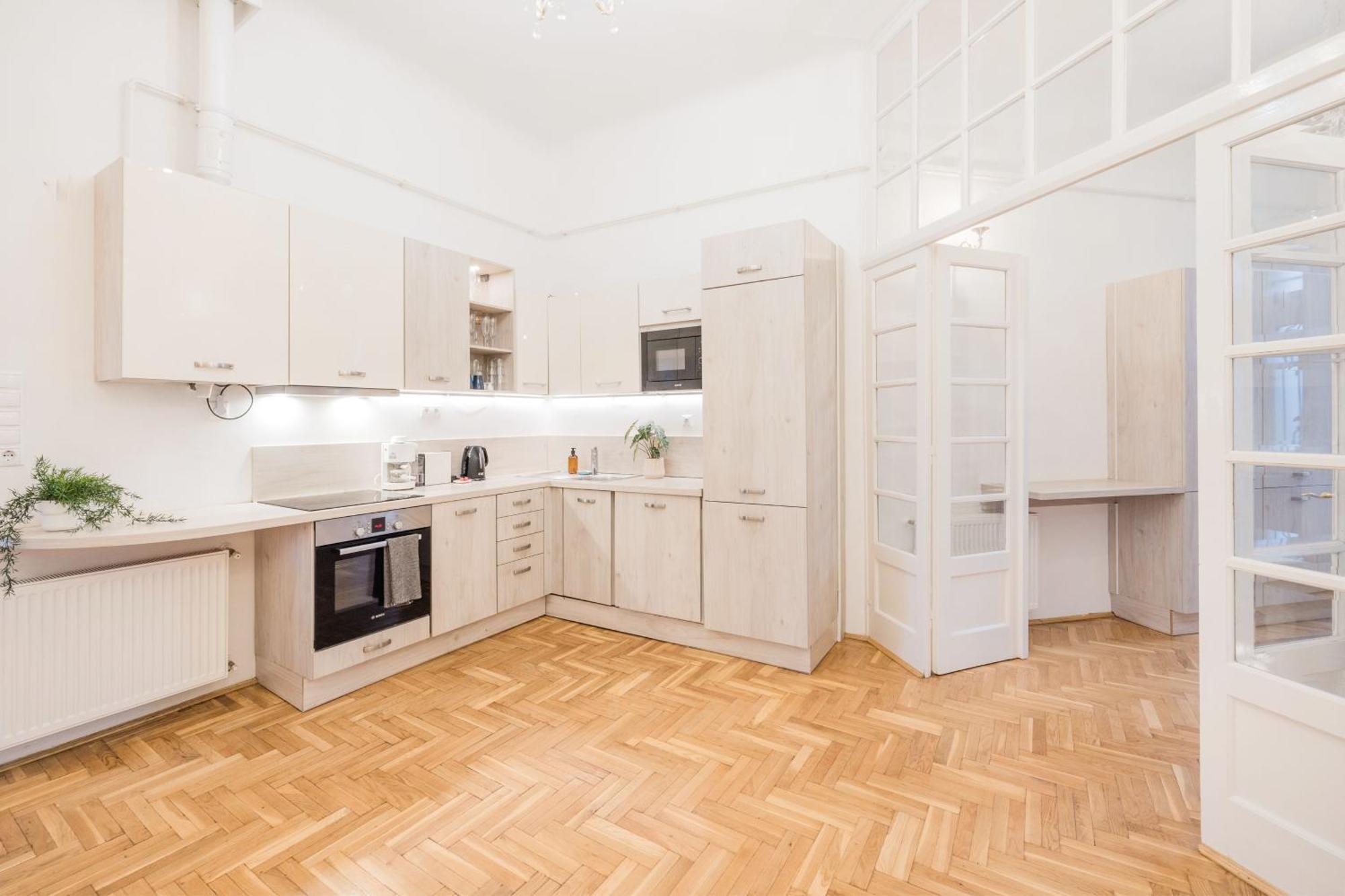 Amazing View Designer Home With Sauna And Jacuzzi 3 Min To Opera House Boedapest Buitenkant foto